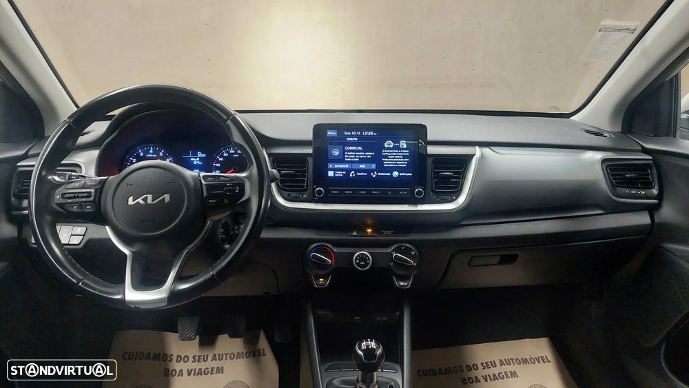 Kia Stonic 1.2 Dynamic - 11