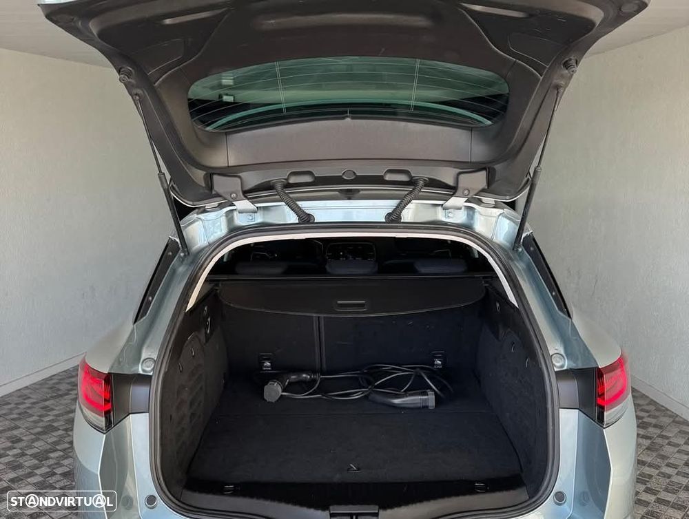 Renault Mégane Sport Tourer - 18