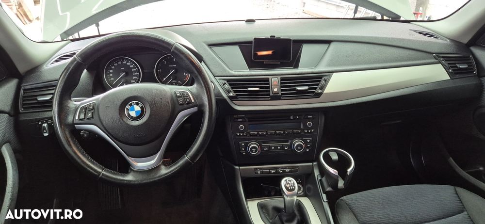 BMW X1 xDrive18d - 5