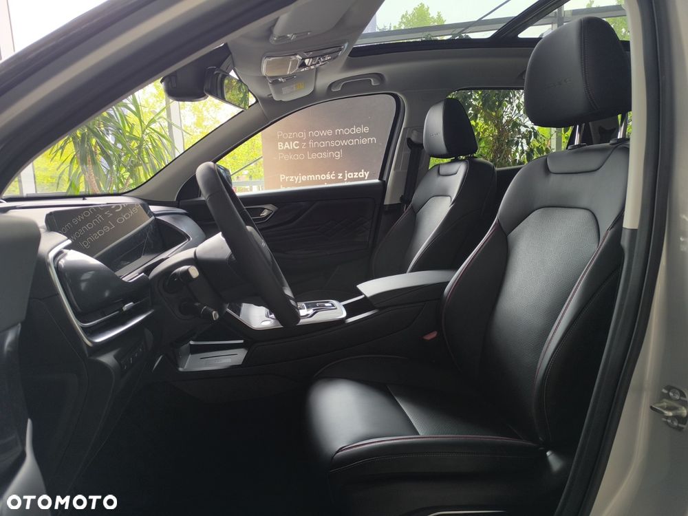 BAIC 7 1.5T Luxury DCT - 17