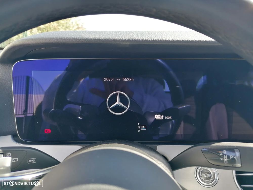 Mercedes-Benz E 300 de 4Matic 9G-TRONIC Avantgarde - 11