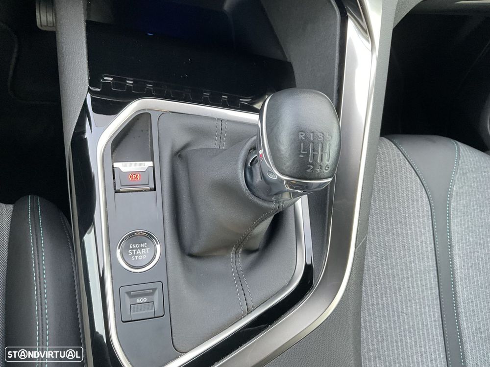 Peugeot 3008 1.2 PureTech Allure - 30