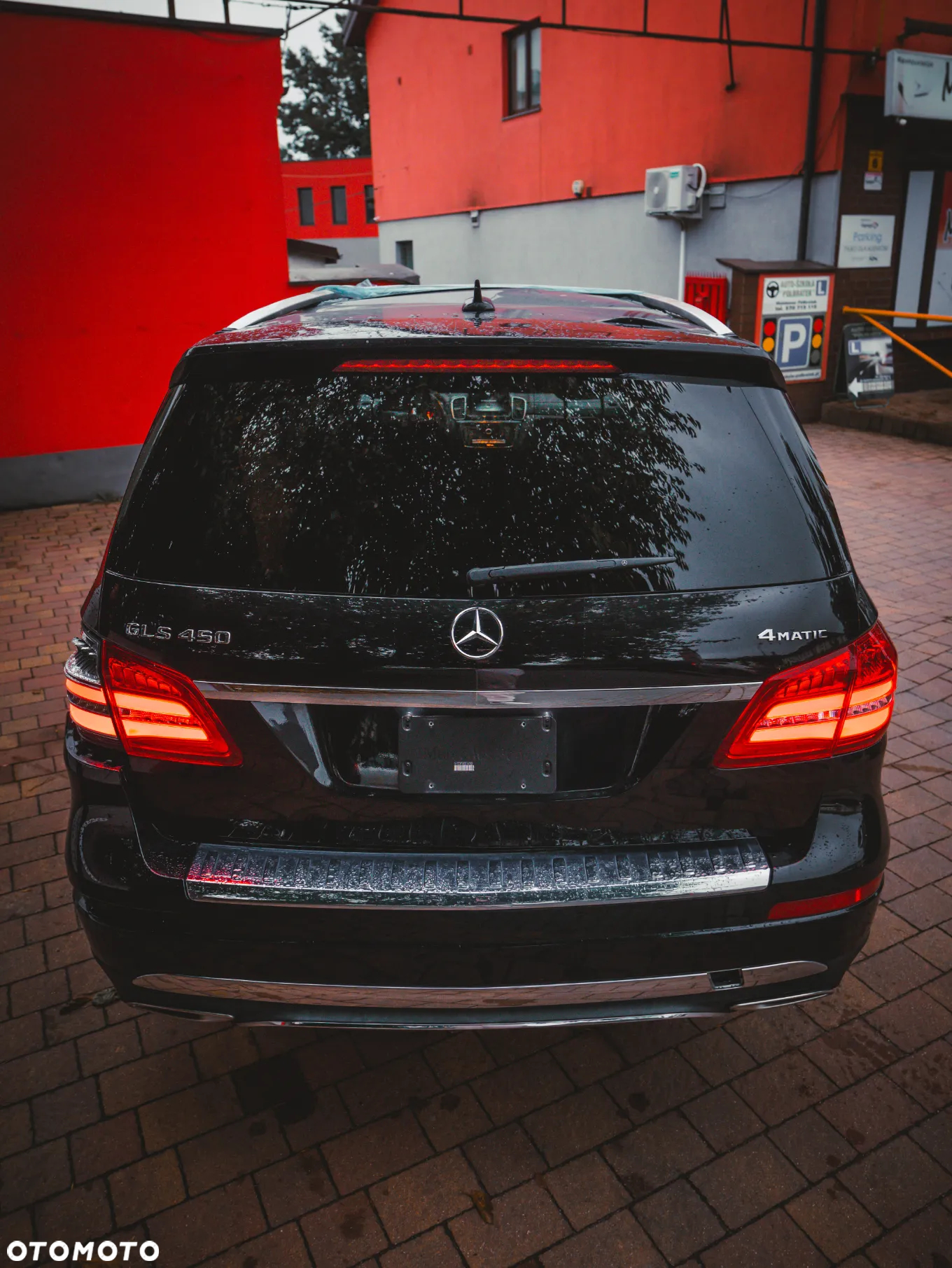 Mercedes-Benz GLS 400 4Matic 9G-TRONIC Exclusive - 13