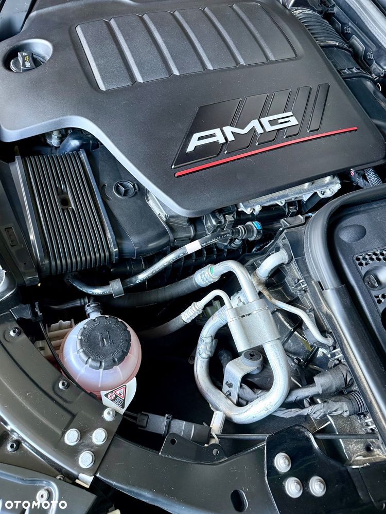 Mercedes-Benz AMG GT 53 4Matic+ 4D Speedshift TCT 9G - 18