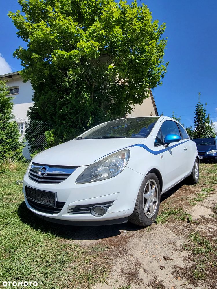 Opel Corsa - 3
