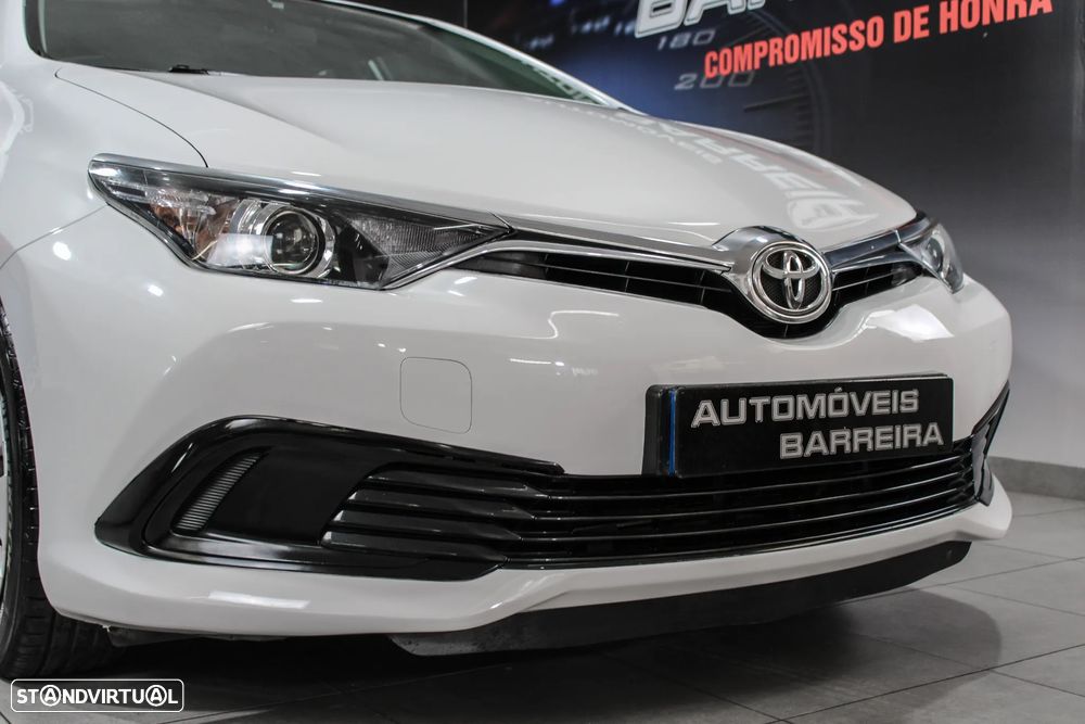 Toyota Auris 1.4 D-4D Comfort - 15