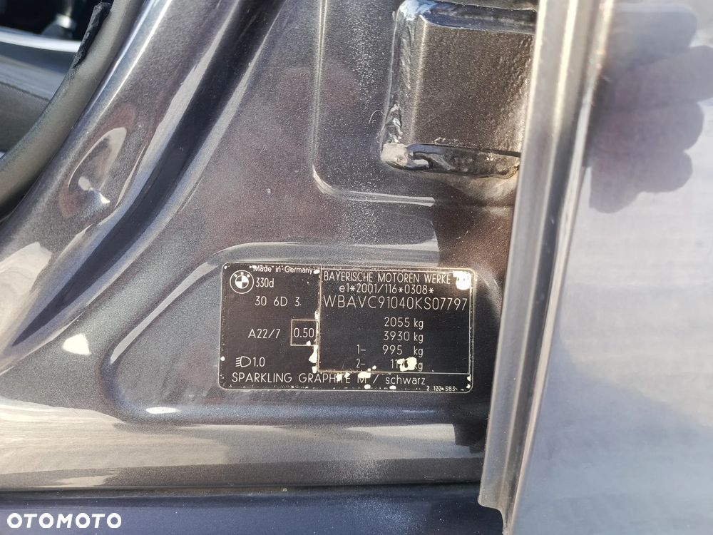 BMW Seria 3 330d DPF - 22