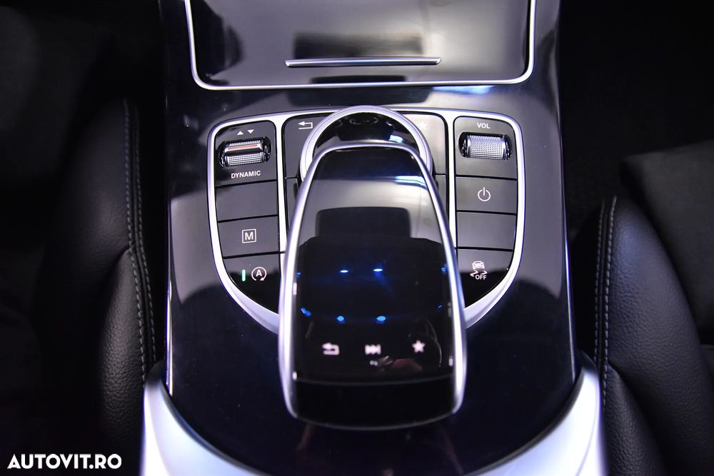 Mercedes-Benz GLC - 18