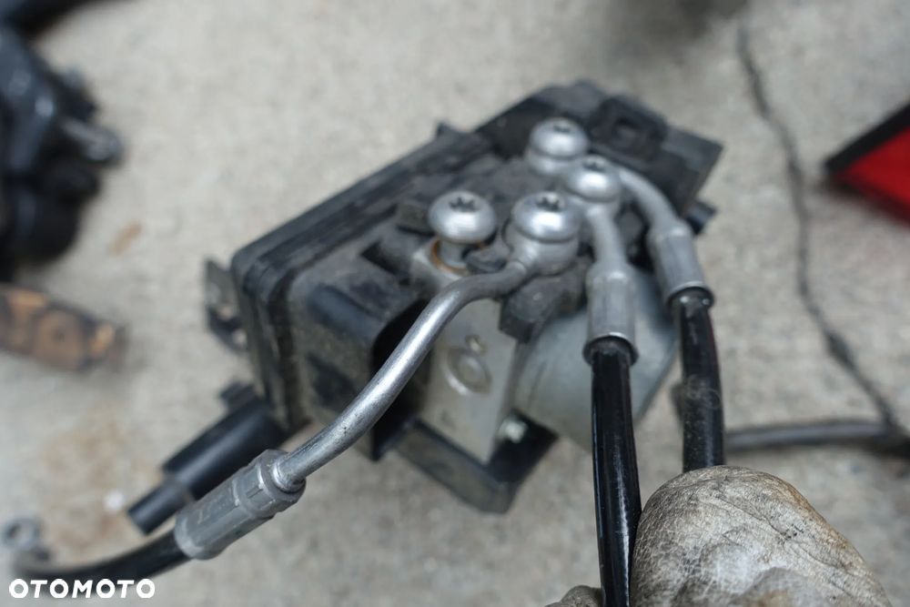 AMORTYZATOR TŁUMIK MANETKI POMPA ABS CZĘŚCI itp. BMW F750 GS 18r. - 17