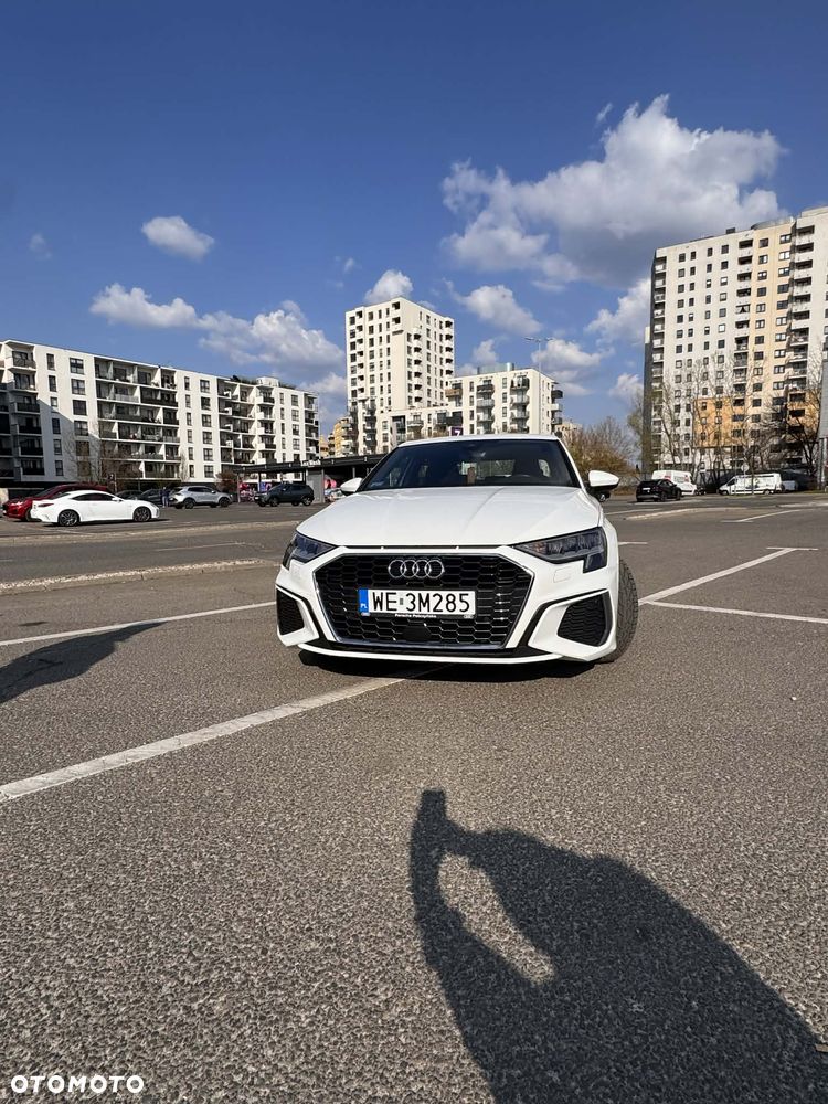 Audi A3 Limousine 35 TFSI S Line - 14