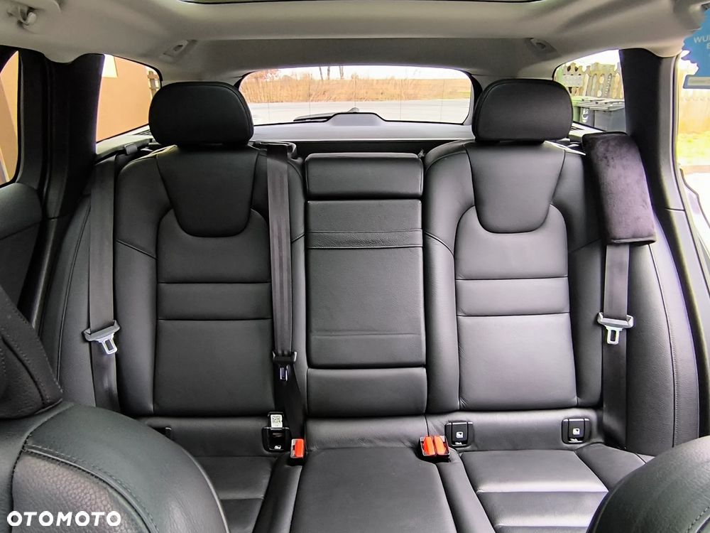 Volvo V60 T5 GPF Momentum - 17