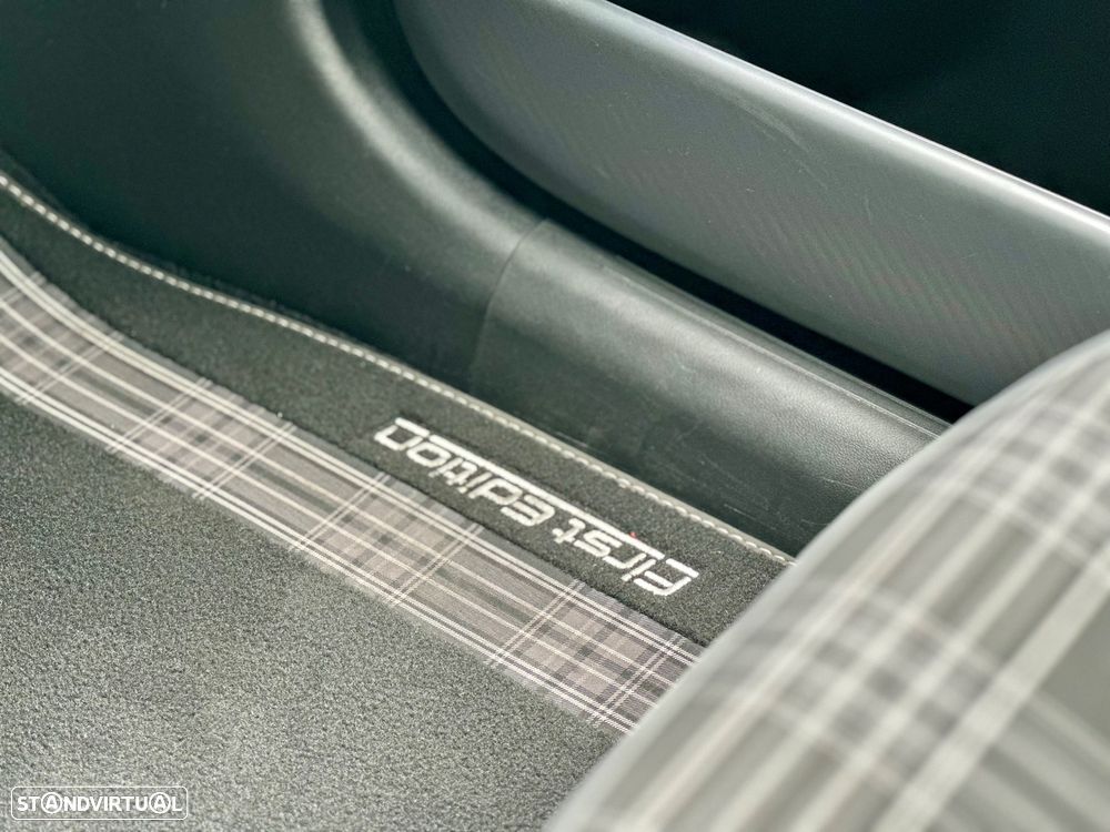 Hyundai Ioniq 6 77,4 kWh 4WD First Edition - 24