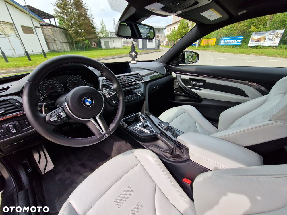 BMW M4 - 10