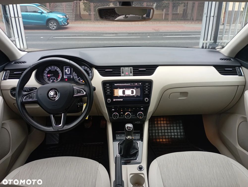 Skoda Octavia 2.0 TDI 4x4 Style - 8