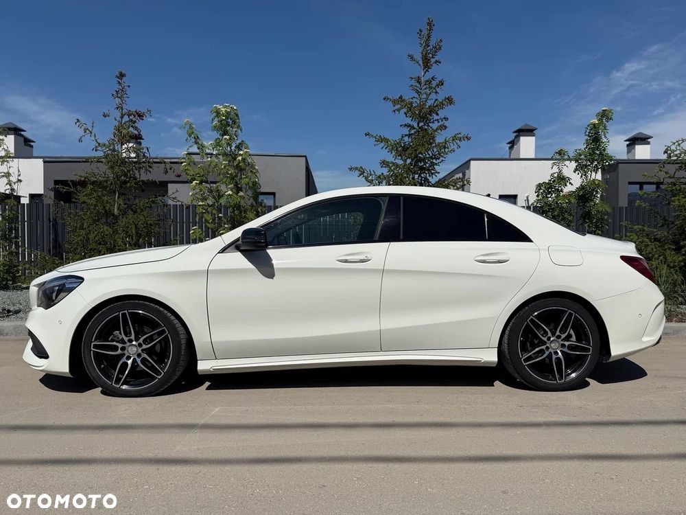 Mercedes-Benz CLA - 10