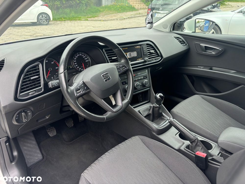 Seat Leon 2.0 TDI DPF Style - 32