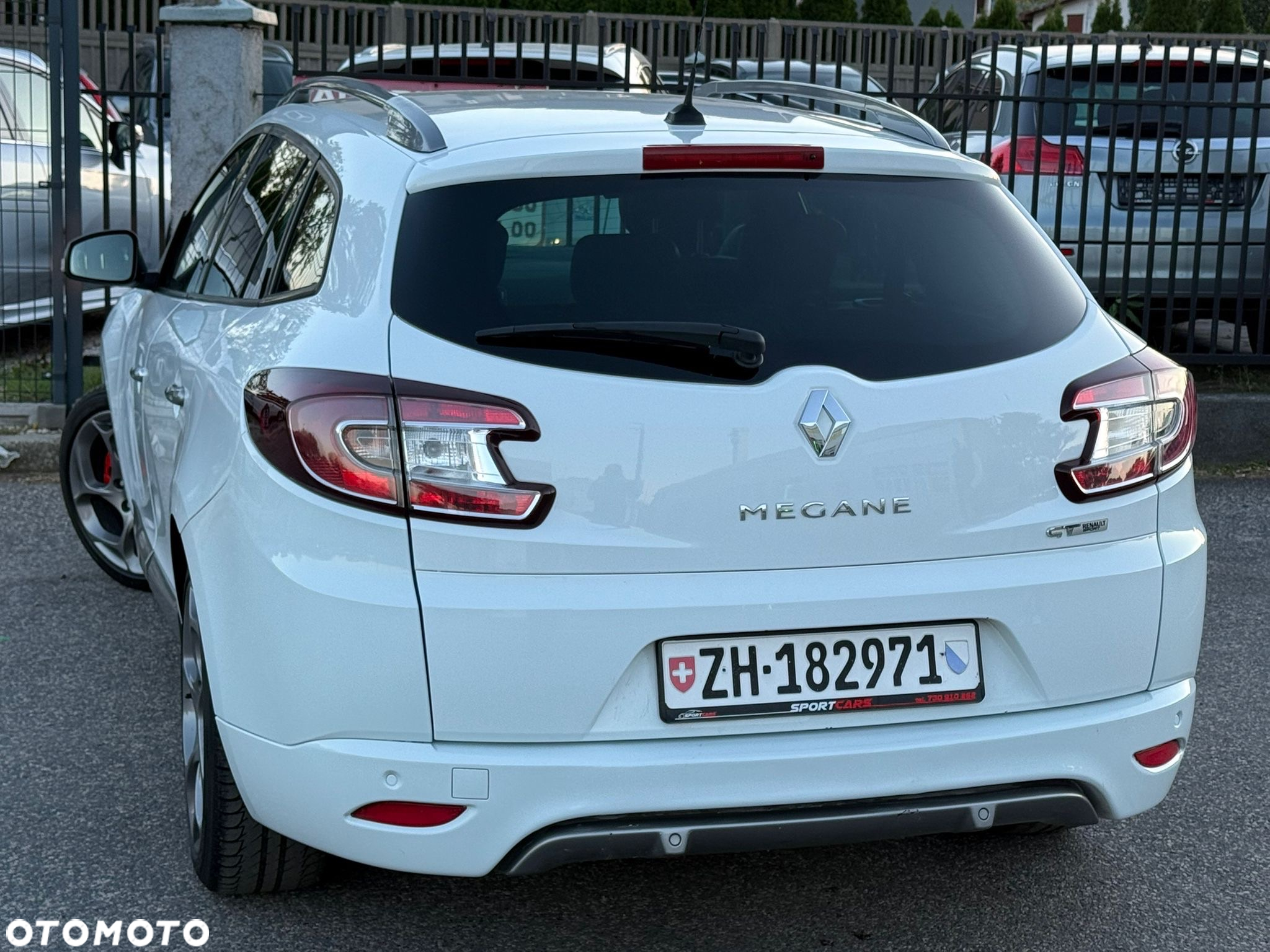 Renault Megane Grandtour TCe 180 GT - 4