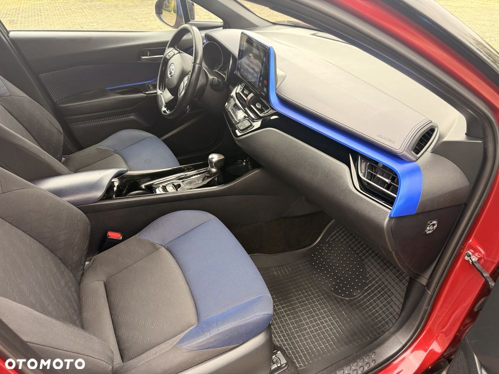 Toyota C-HR - 10