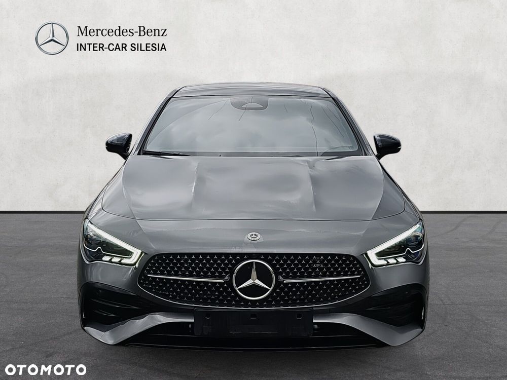 Mercedes-Benz CLA - 2