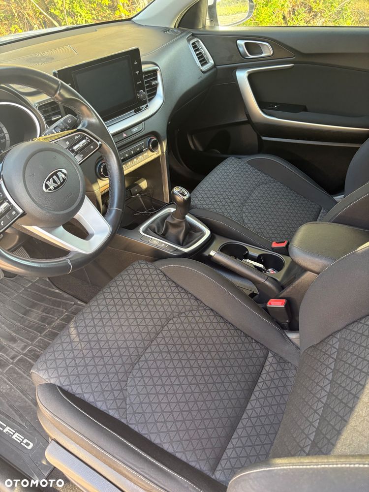 Kia XCeed 1.4 T-GDI L - 15