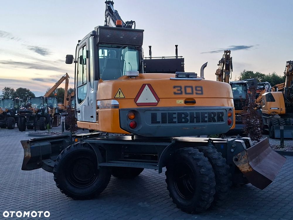 Liebherr A309 ROTOTILT ze szczypcami - 7