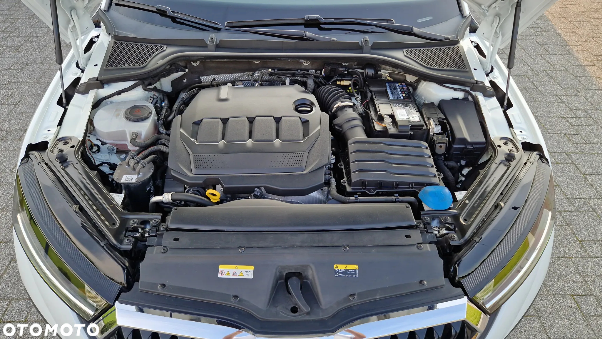 Skoda Octavia Combi 2.0 TDI DSG Sport Edition - 39