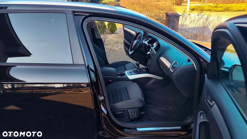 Audi A4 Avant 3.0 TDI DPF quattro Attraction - 34