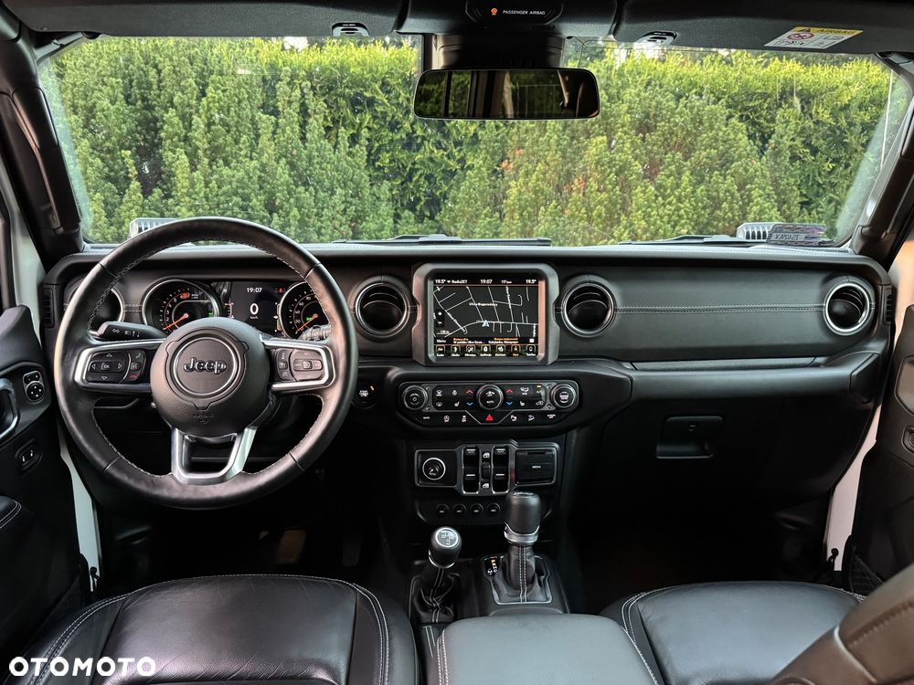 Jeep Wrangler Unlimited GME 2.0 Turbo Sahara - 10