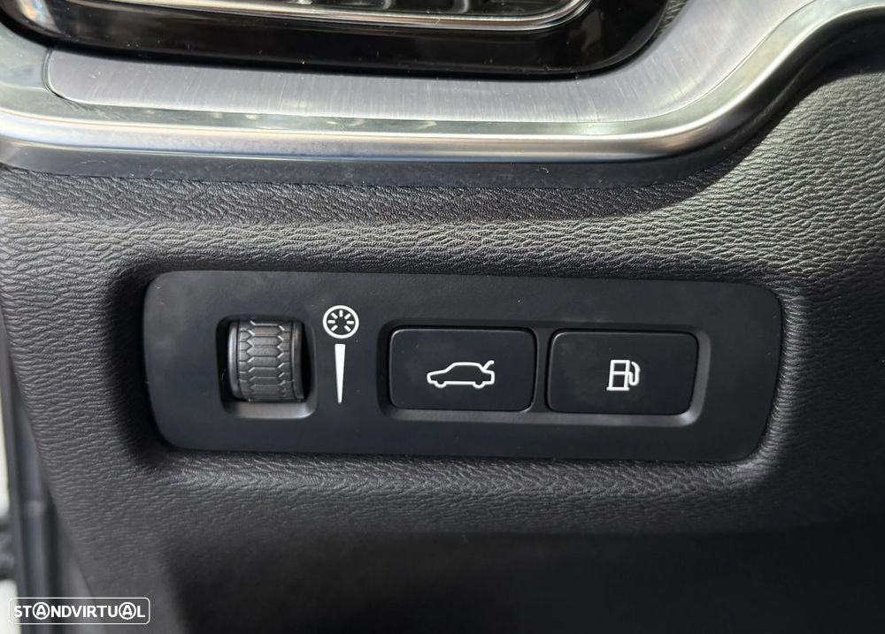 Volvo V60 2.0 T6 AWD TE Inscription Expression - 22