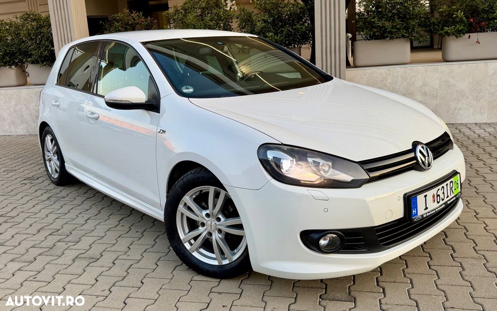 Volkswagen Golf 2.0 TDI DPF Sportline - 28