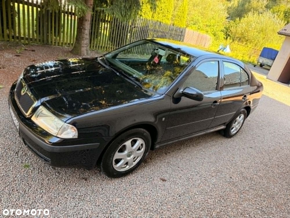 Skoda Octavia 1.6 Tour - 2