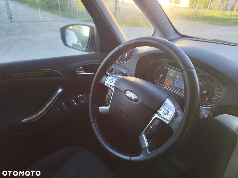 Ford Galaxy 2.3 16V Ghia - 14
