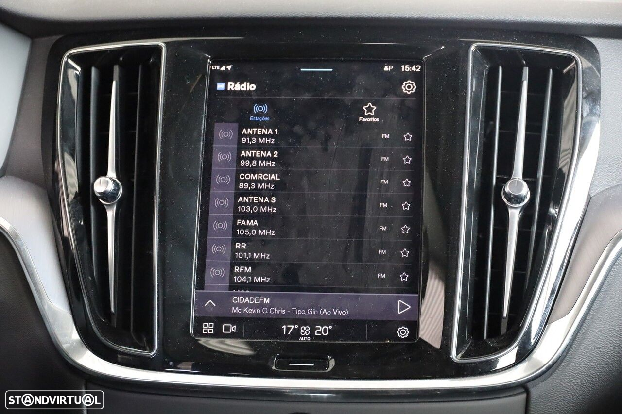 Volvo V60 2.0 T6 AWD TE Core - 16