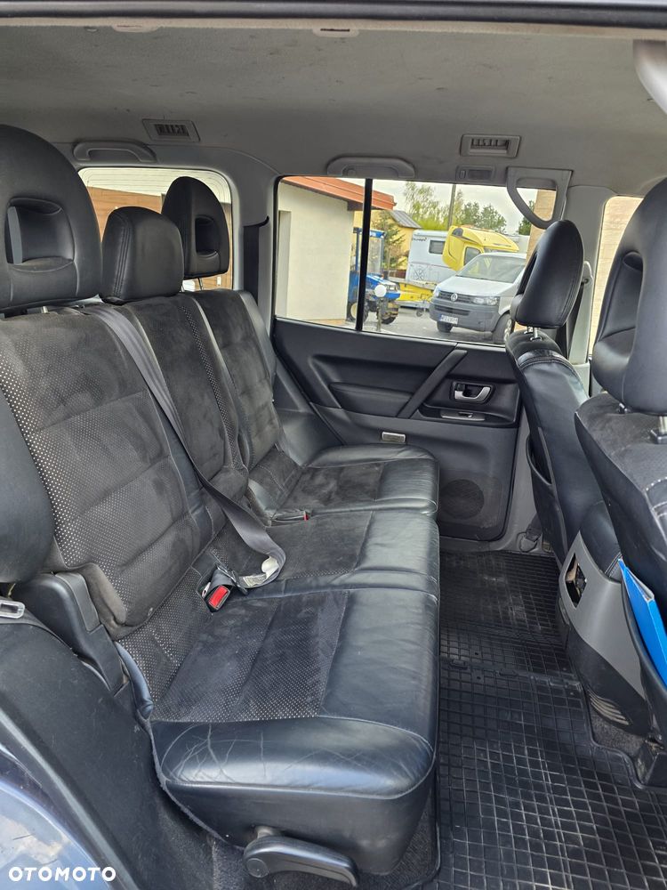Mitsubishi Pajero 3.2 DID Instyle DAKAR - 20