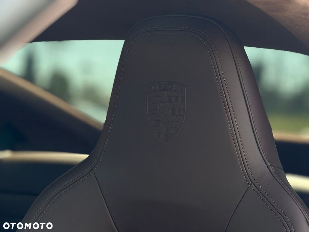 Porsche 911 - 36