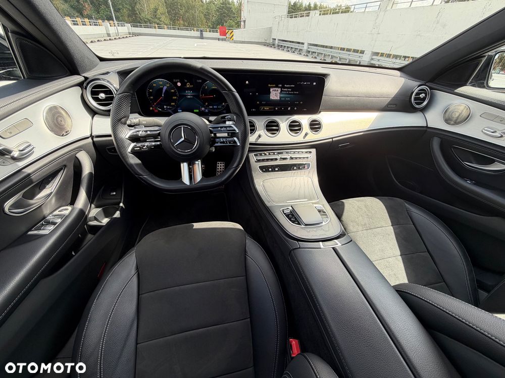 Mercedes-Benz Klasa E 220 d 4-Matic AMG - 11