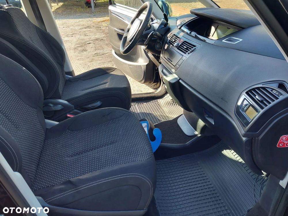 Citroën C4 Picasso 1.6 e-HDi FAP EGS6 Exclusive - 15