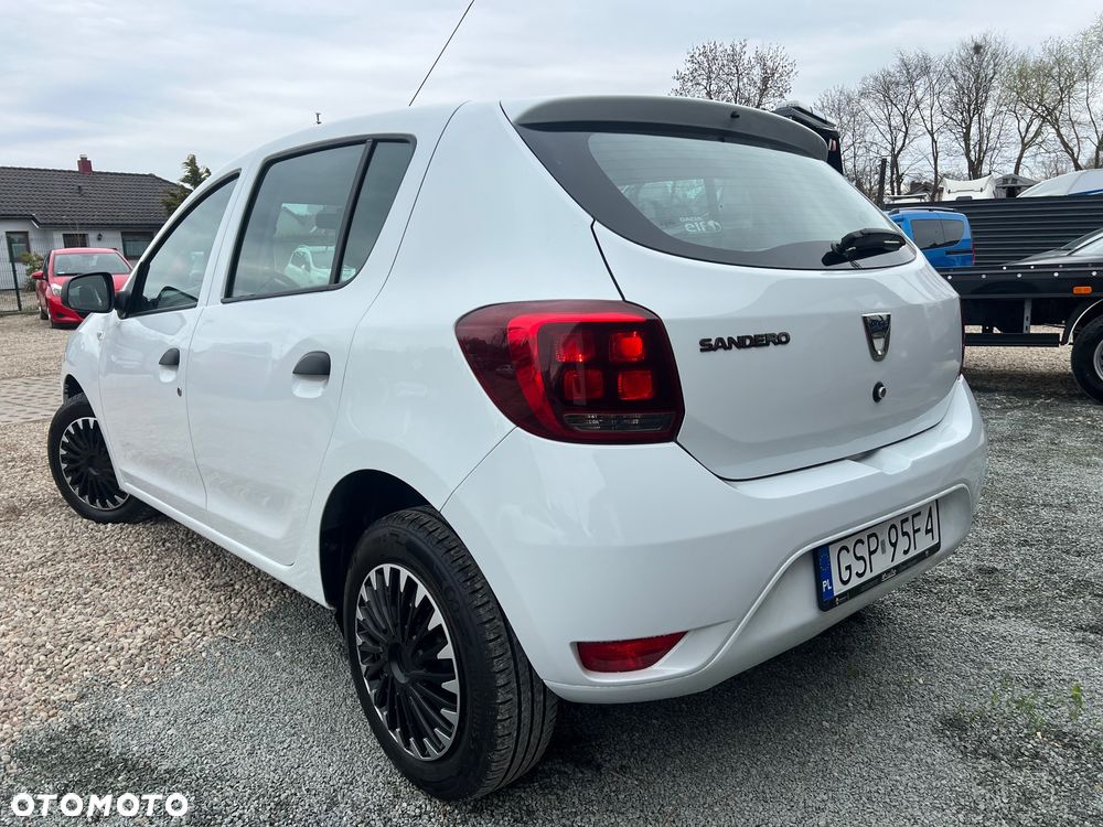 Dacia Sandero SCe 75 Essentiel - 11