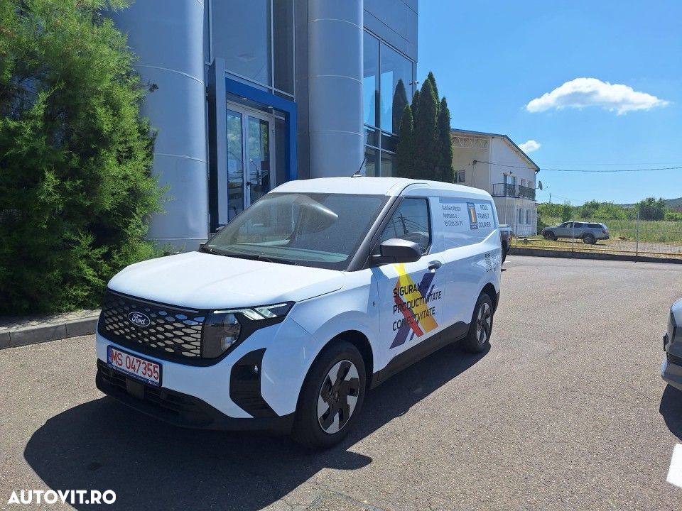 Ford Transit Courier - 1