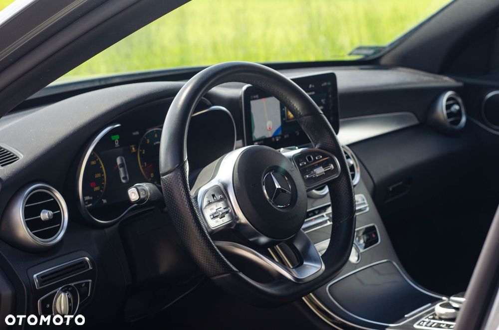 Mercedes-Benz Klasa C 200 9G-TRONIC - 11