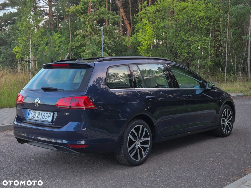 Volkswagen Golf - 10