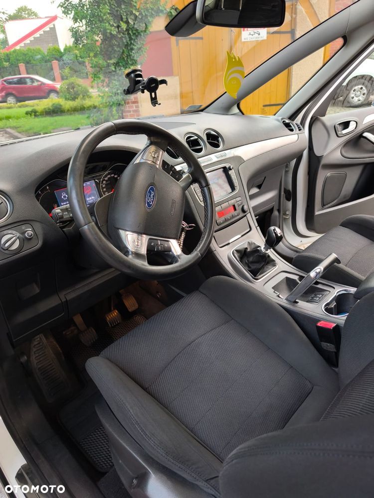 Ford S-Max 2.0 TDCi DPF Titanium - 9