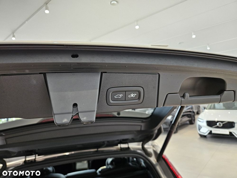 Volvo XC 60 - 33