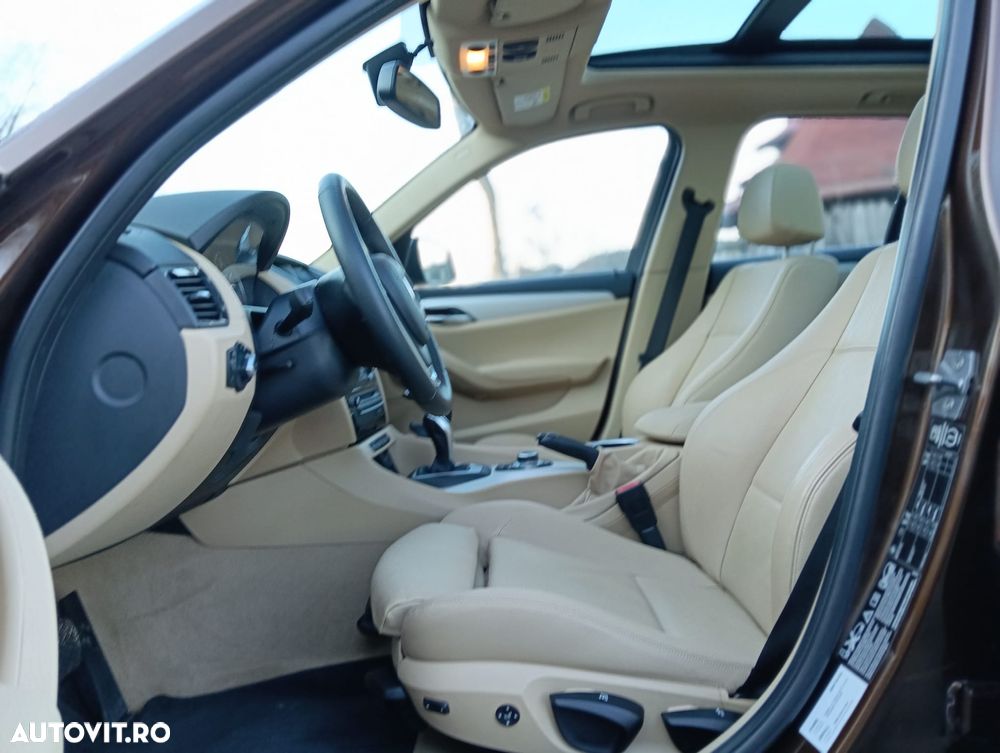 BMW X1 xDrive20d Aut. Sport Line - 4