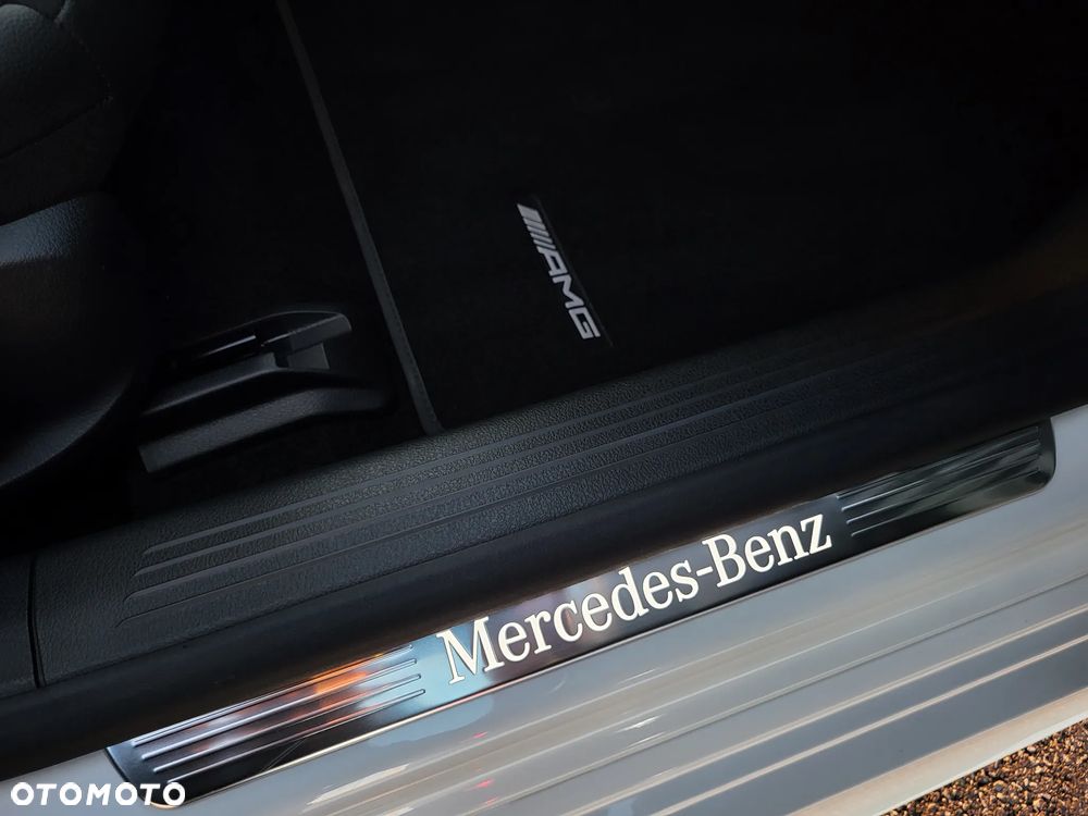 Mercedes-Benz CLA 220 d AMG Line 8G-DCT - 30