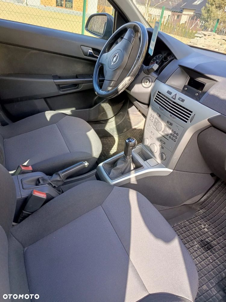 Opel Astra 1.6 - 14