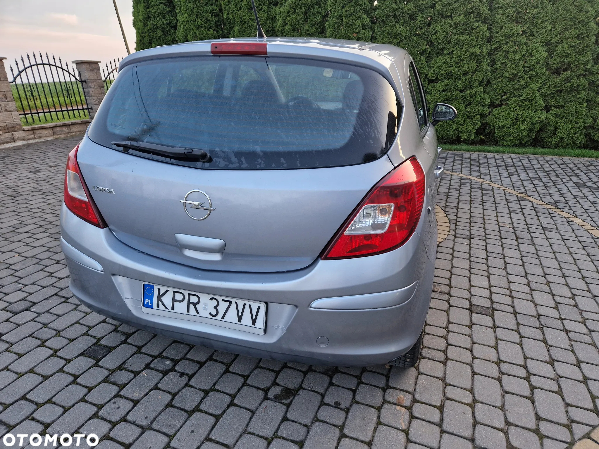 Opel Corsa 1.2 16V Essentia - 6
