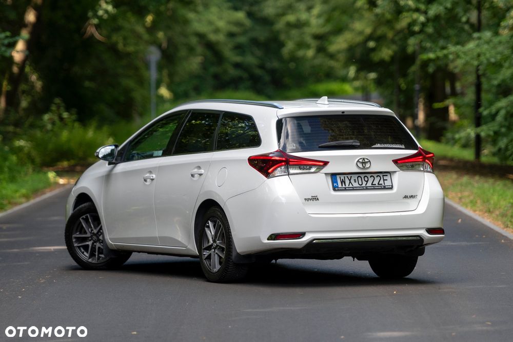 Toyota Auris 1.6 Active - 4