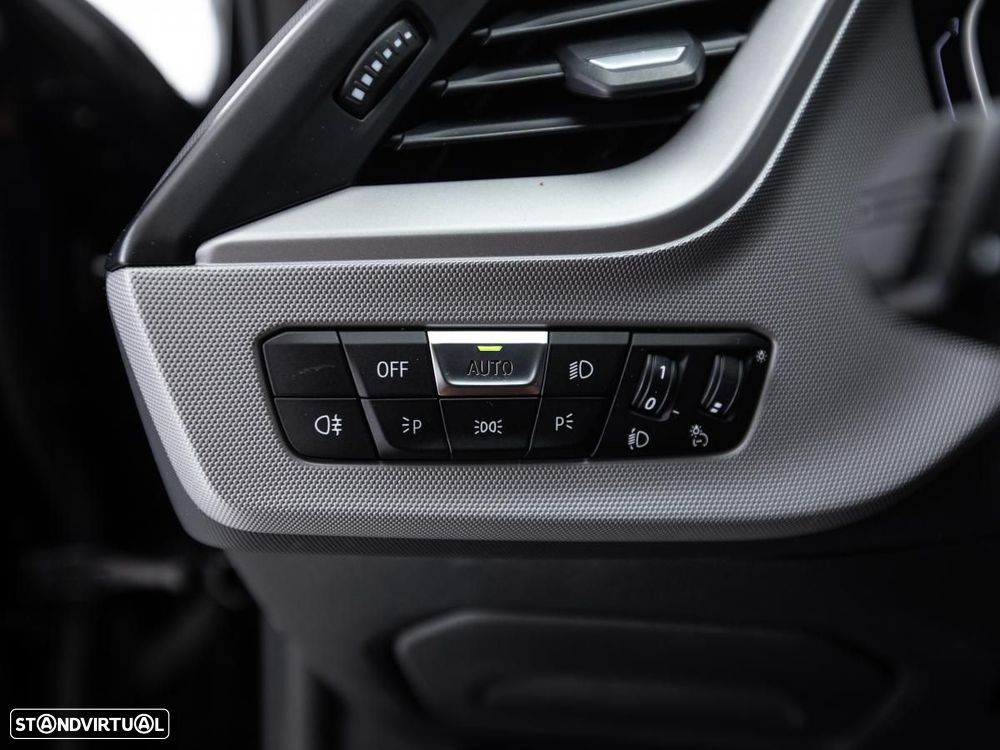 BMW 116 d Auto - 15