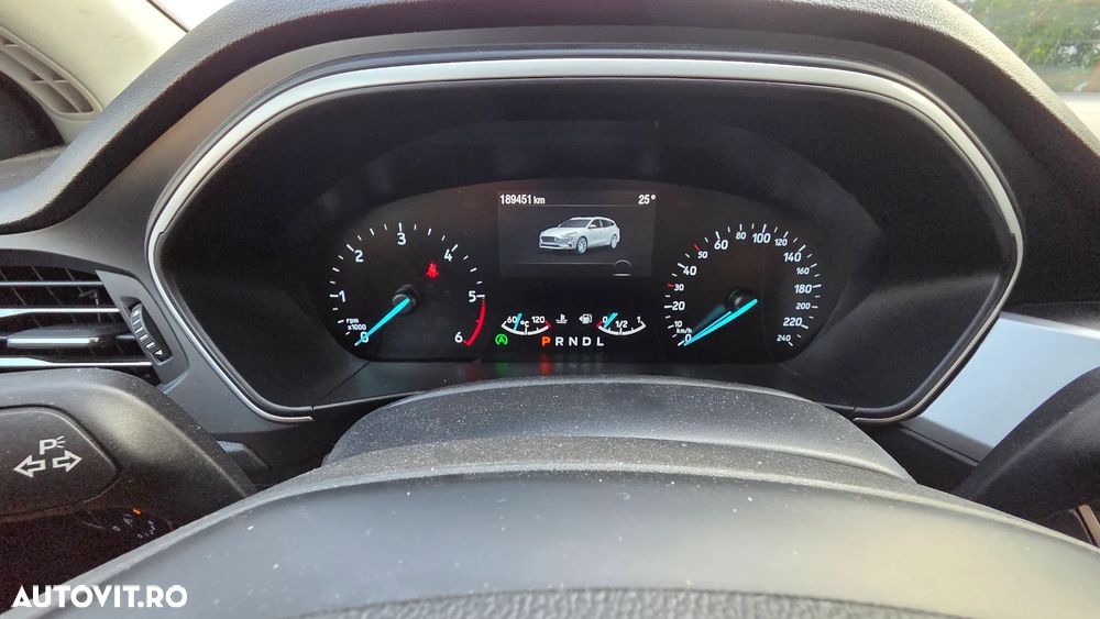 Ford Focus 1.5 EcoBlue Start-Stopp-System Aut. COOL&CONNECT DESIGN - 11